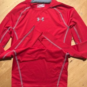 Under Armour men’s small red compression of sleeve shirt.